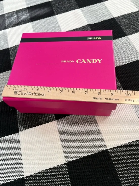 Prada Hot Pink Storage Box with Gold Logo - Picture 9 of 9